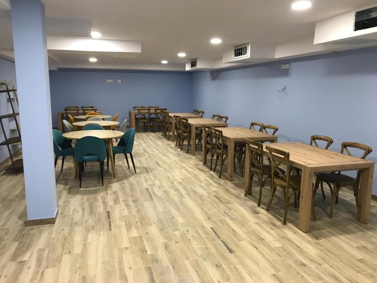 Apartamentos Turisticos Escorraladas Baltanás Exterior foto